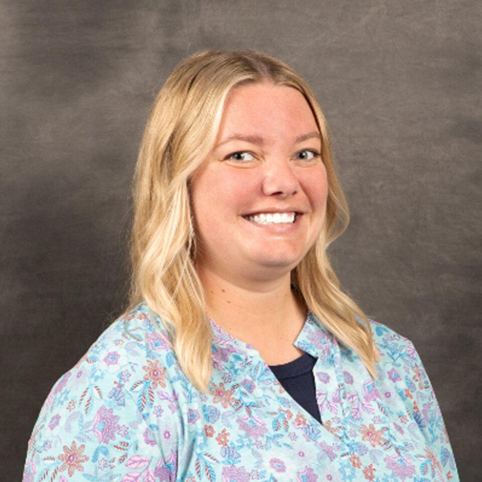Allison Kempen, Loras College Assistant Professor of Chemistry