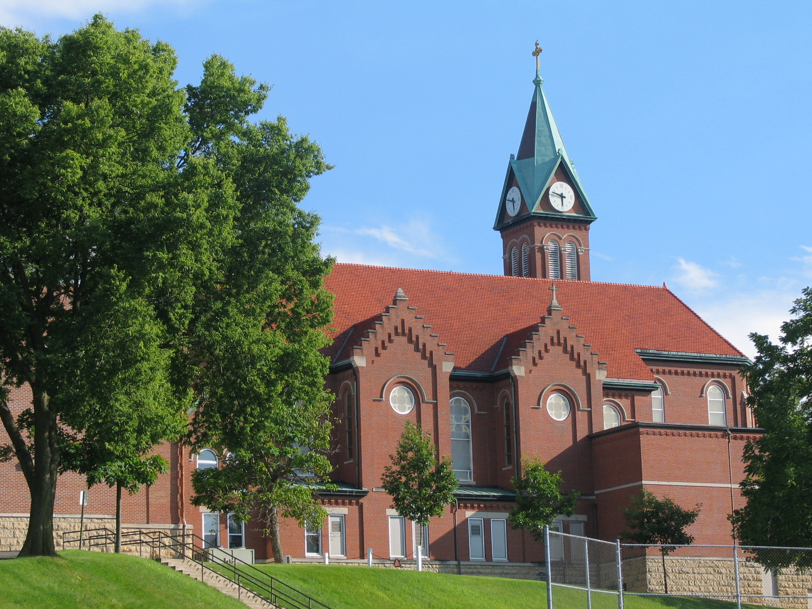 Duhawk Digest Ghosts of Loras College Duhawk Dozen Podcast Loras