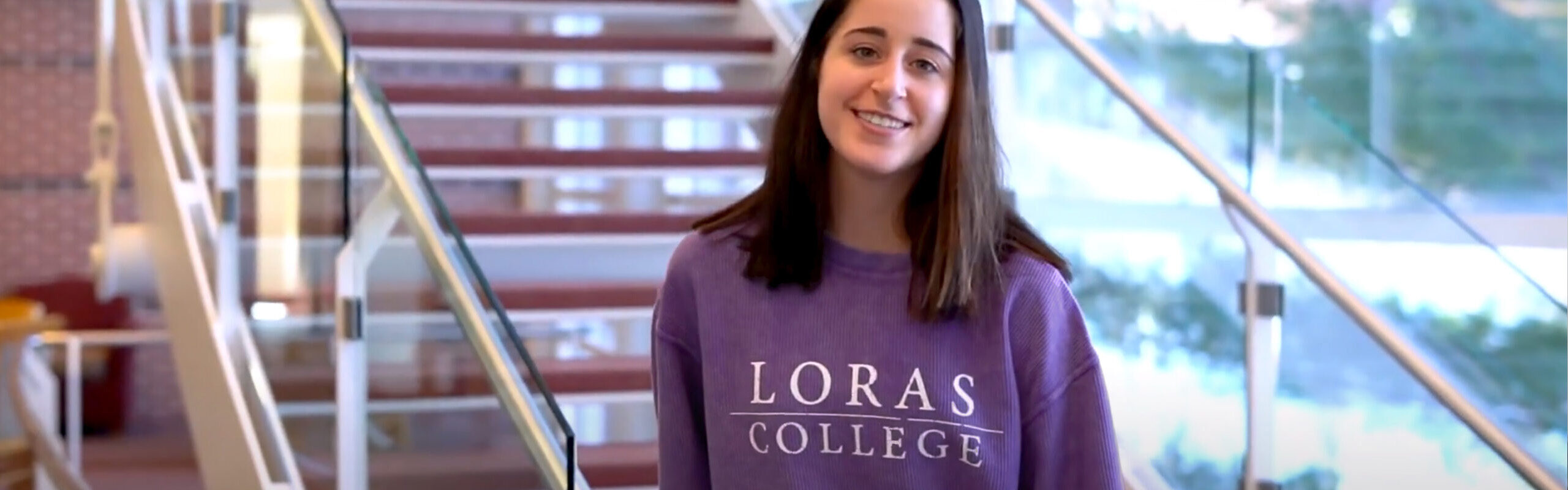 Loras Student in the Academic Resource Center
