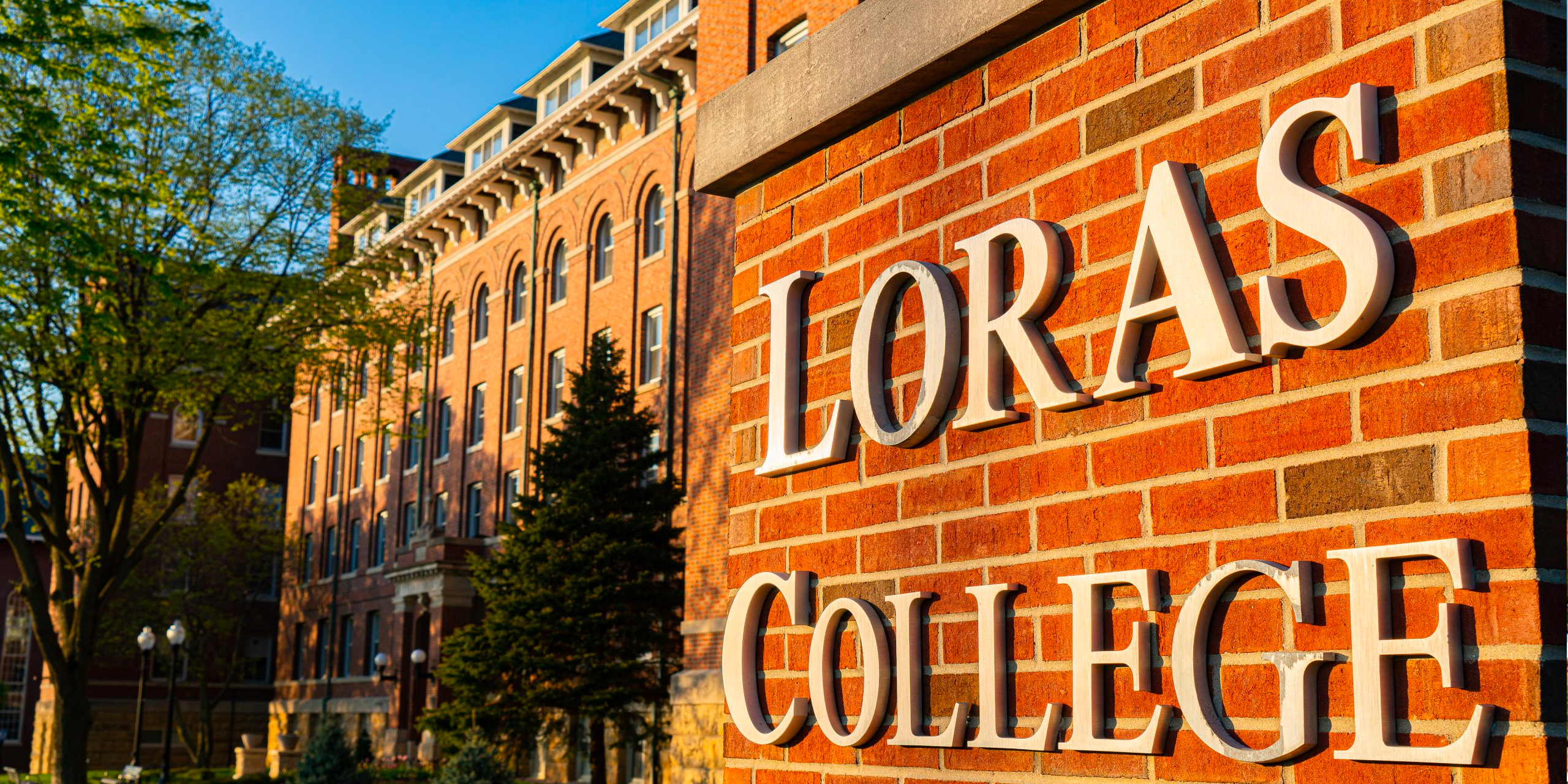 Loras College Pillar in front of Keane Hall