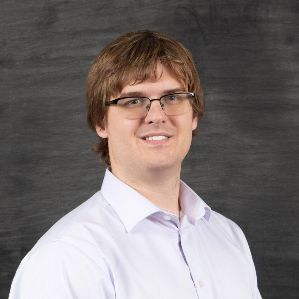 headshot Professor Roy Pillers