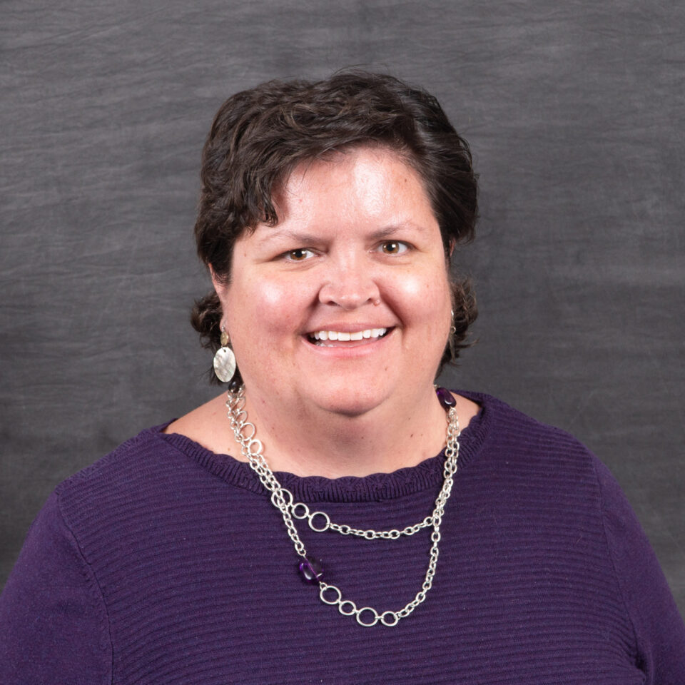 headshot Stacey Bales
