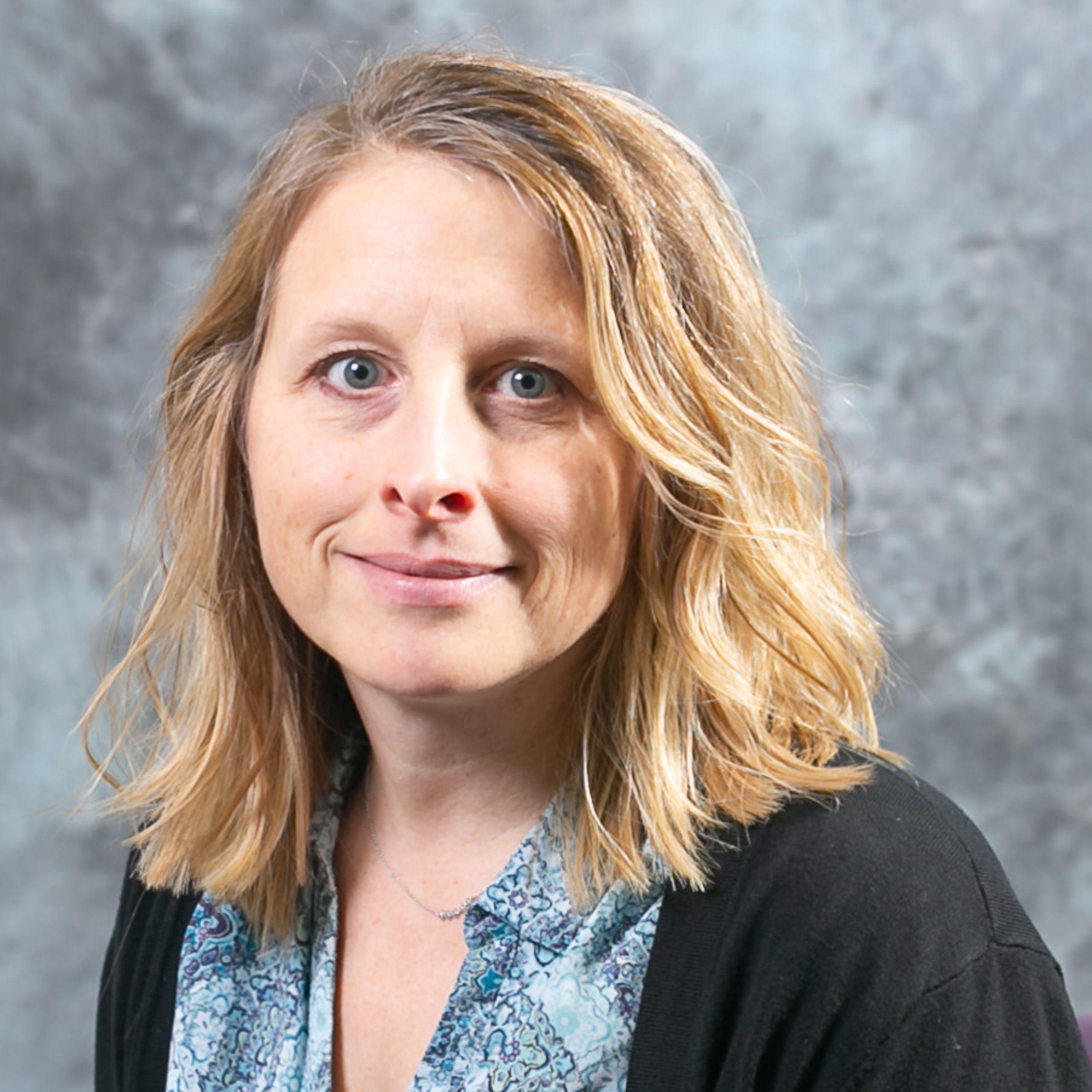Headshot of Vickie Specht