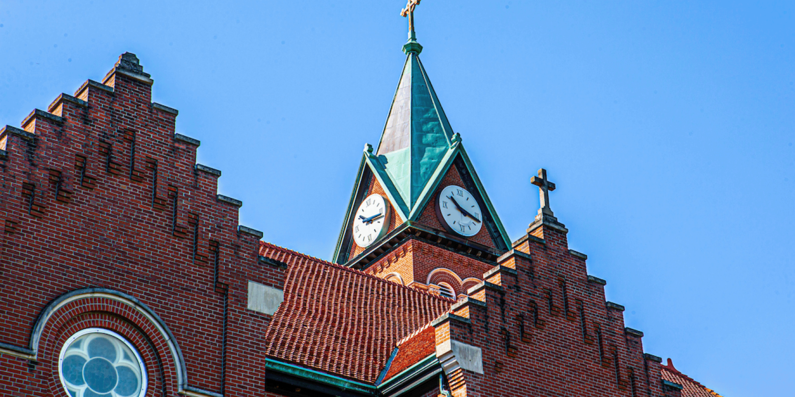 Loras Board of Regents Selects New Officers