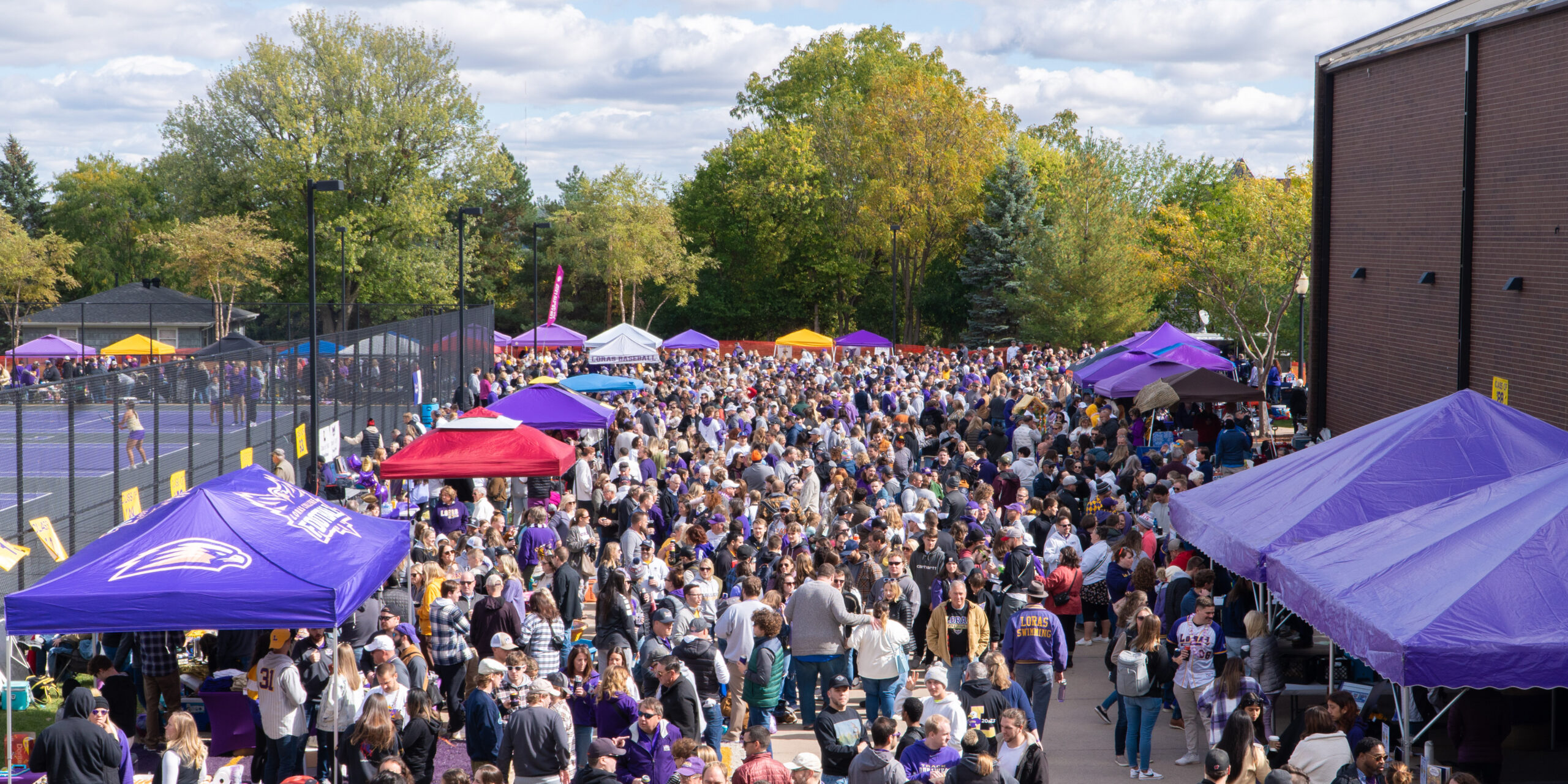 Loras Homecoming Tailgate with hundreds of alumni and friends on beautiful fall day